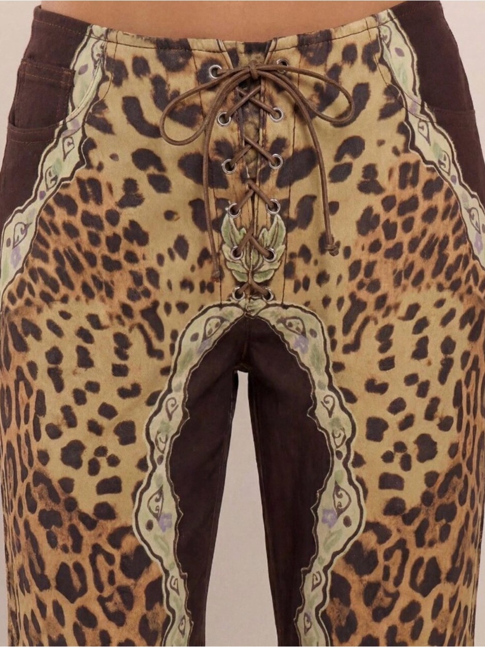 Y2K Leopard Floral jeans - Picture 3 of 3